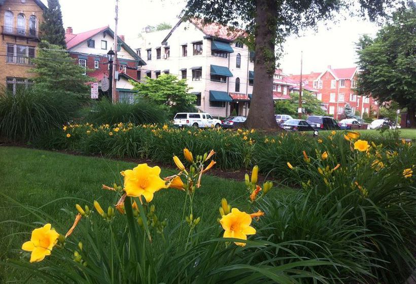 Bed and Breakfast Brass Pineapple Inn  | Charleston | West Virginia | United States 11