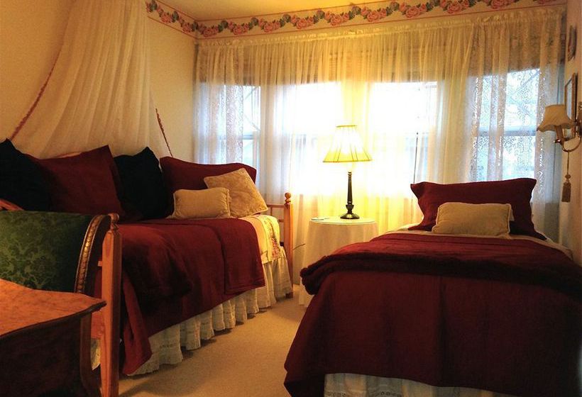 Bed and Breakfast Brass Pineapple Inn  | Charleston | West Virginia | United States 12