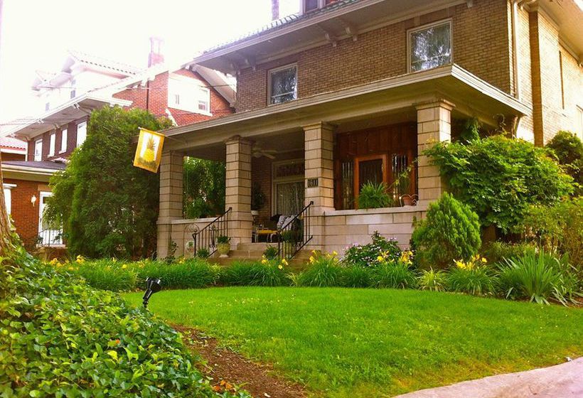 Bed and Breakfast Brass Pineapple Inn  | Charleston | West Virginia | United States 9