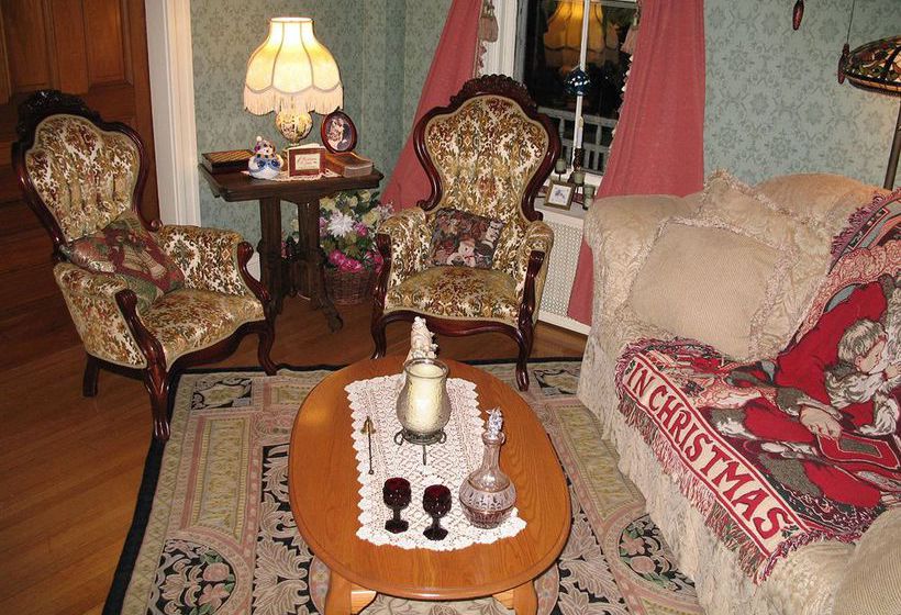 The Sleigh Maker Inn Bed And Breakfast  | Westborough | Massachusetts | United States 3
