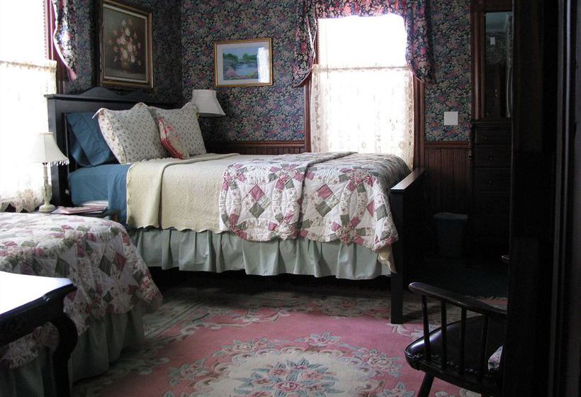 Bed and Breakfast Fair Street Guest House  | Newport | Rhode Island | United States 1