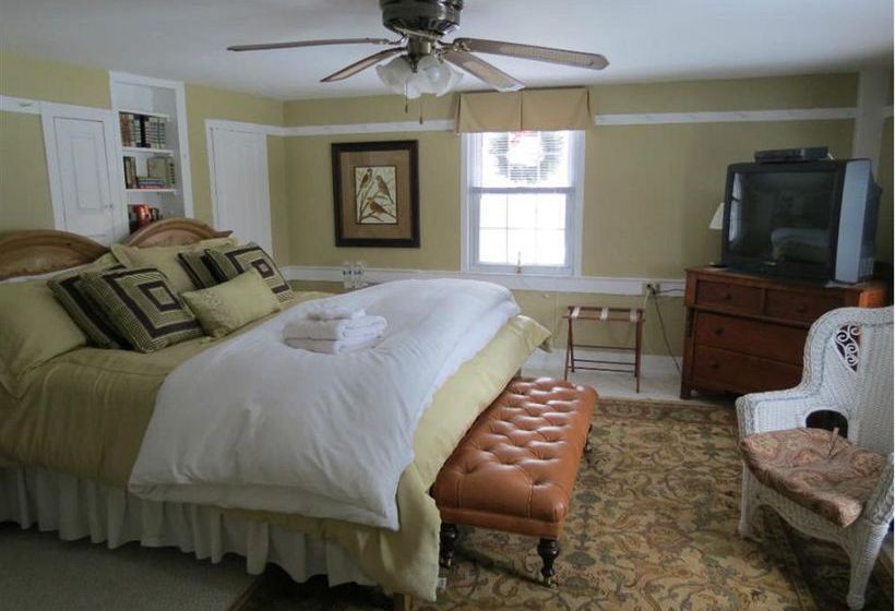 Shaker Farm Bed & Breakfast 