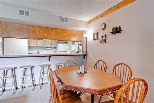 Hotel Tarn Landing Condos  | Frisco | Colorado | United States 13