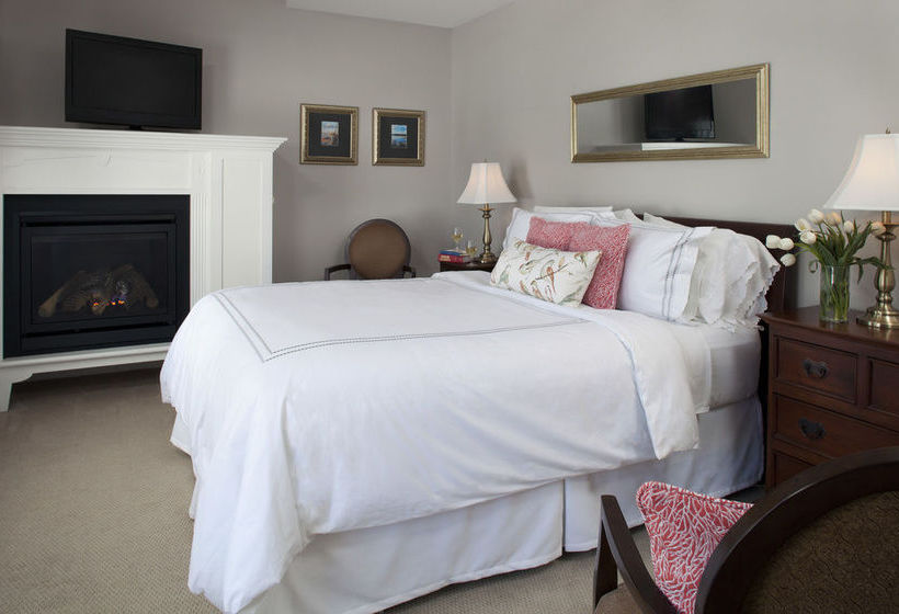 Brewster House Bed & Breakfast  | Freeport | Maine | United States 13