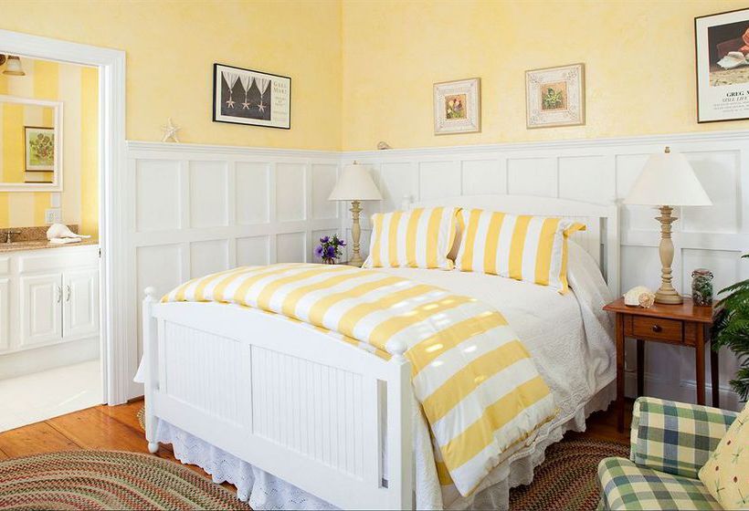 Bed and Breakfast Captain Jefferds Inn  | Kennebunkport | Maine | United States 9