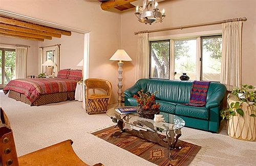Taos Country Inn Bed & Breakfast