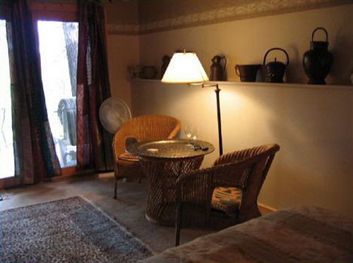 Coyote Blues Village Bed And Breakfast  | Rapid City | South Dakota | United States 10