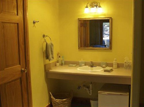Coyote Blues Village Bed And Breakfast  | Rapid City | South Dakota | United States 17