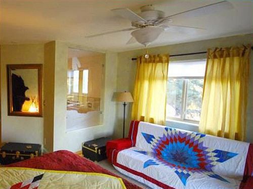 Coyote Blues Village Bed And Breakfast  | Rapid City | South Dakota | United States 7