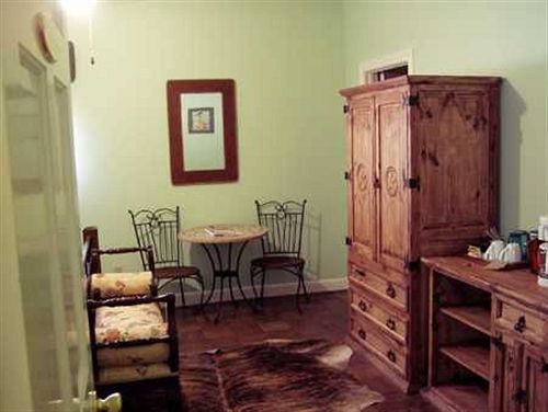 Creekhaven Inn Bed & Breakfast