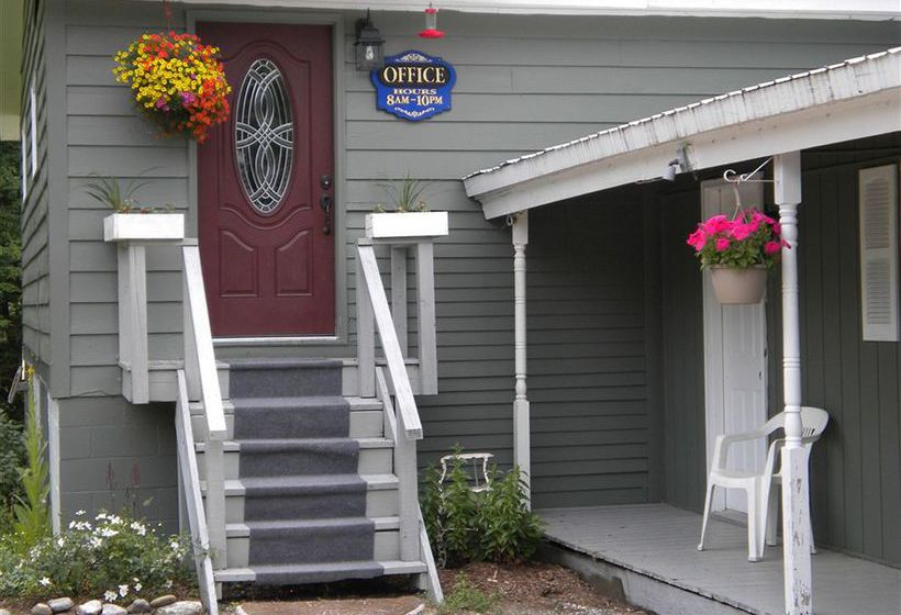 Bed and Breakfast Bears Lair Inn  | Stowe | Vermont | United States 1