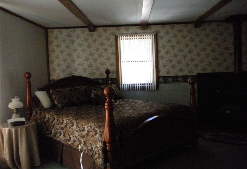 Bed and Breakfast Bears Lair Inn  | Stowe | Vermont | United States 8