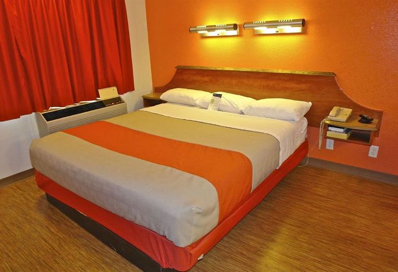 Motel 6 Amarillo - Airport  | Amarillo | Texas | United States 2