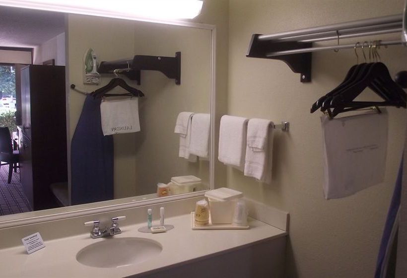 Magnuson Hotel St. Francisville