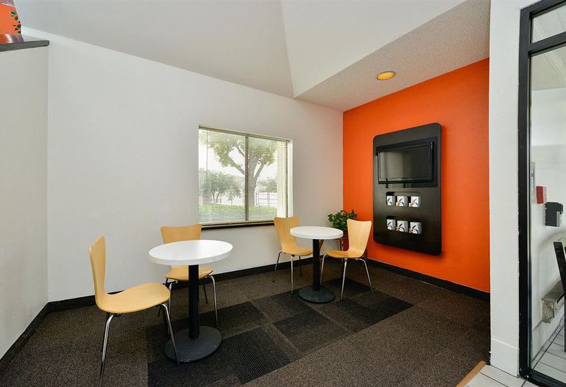 Motel 6 Plano - Preston Point  | Plano | Texas | United States 5