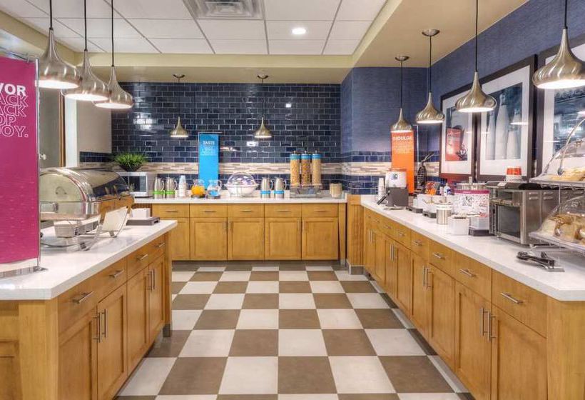 Hotel Hampton Inn & Suites Dallas Plano East  | Plano | Texas | United States 13