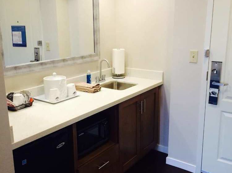 Hotel Hampton Inn & Suites Pittsburgh Harmarville  | Pittsburgh | Pennsylvania | United States 11