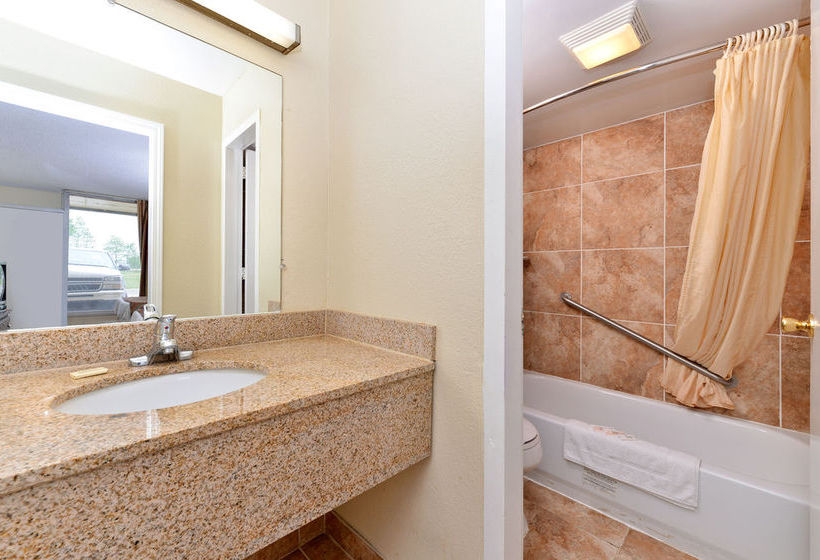 Motel Rodeway Inn  | Mansfield | Ohio | United States 11