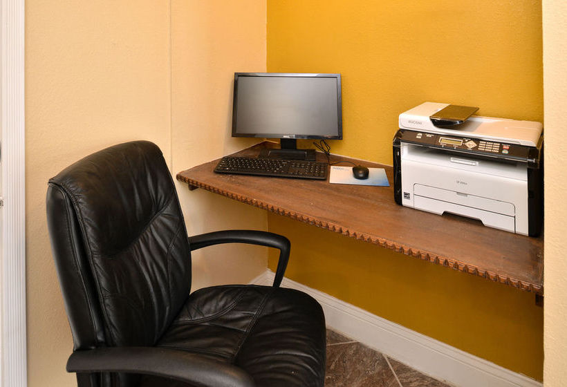 Motel Rodeway Inn  | Mansfield | Ohio | United States 3