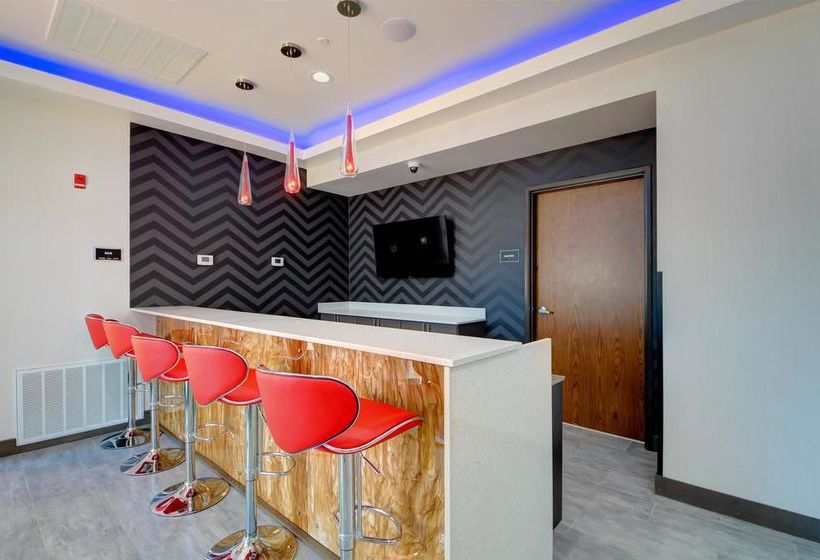 Hotel The Inn & Suites At Muskogee  | Muskogee | Oklahoma | United States 11