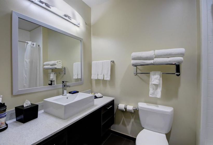 Hotel The Inn & Suites At Muskogee  | Muskogee | Oklahoma | United States 8