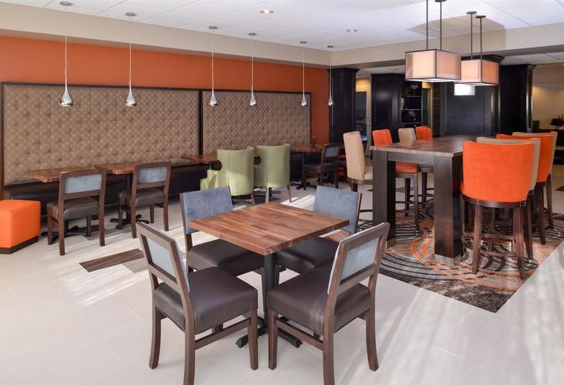 Hotel The Lexington Inn & Suites Effingham  | Effingham | Illinois | United States 16