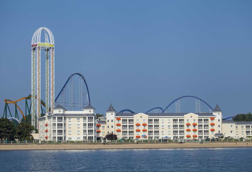 Hotel Cedar Points Breakers  | Sandusky | Ohio | United States 15