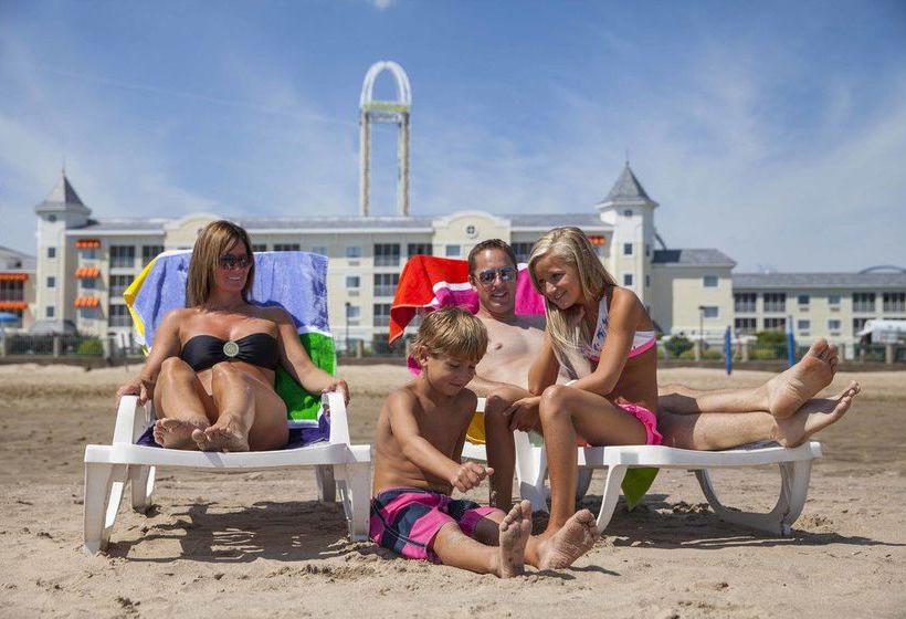 Hotel Cedar Points Breakers  | Sandusky | Ohio | United States 17