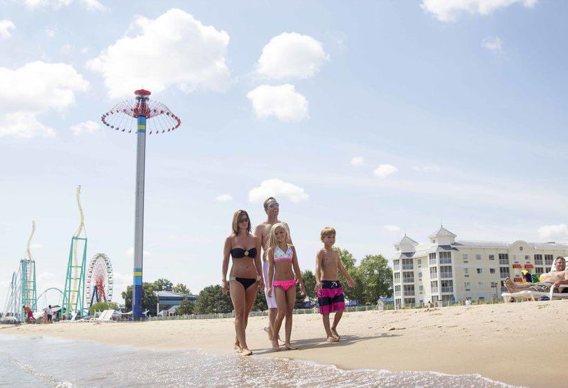 Hotel Cedar Points Breakers  | Sandusky | Ohio | United States 8