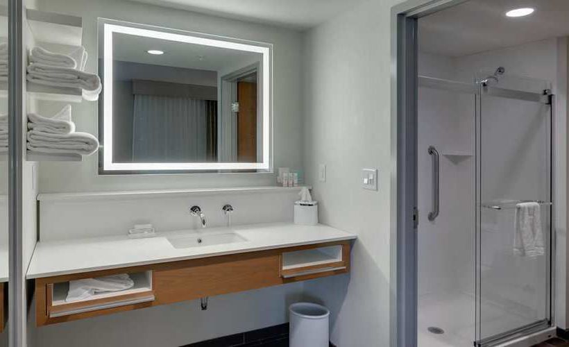 Hotel Hampton Inn & Suites Knoxville Papermill Drive  | Knoxville | Tennessee | United States 20