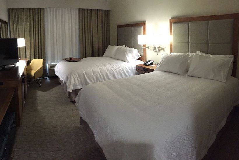Hotel Hampton Inn & Suites Knoxville Papermill Drive  | Knoxville | Tennessee | United States 4