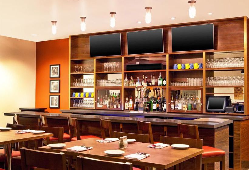 Hotel Four Points  Phoenix Mesa Gateway Airport  | Mesa | Arizona | United States 14