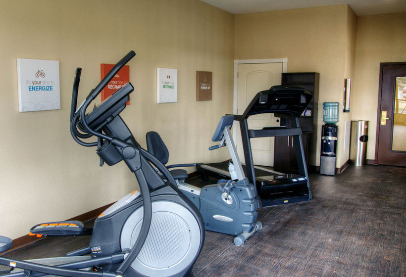 Hotel Comfort Suites  | Plymouth | Indiana | United States 15