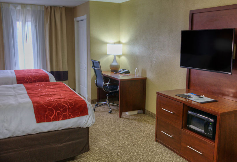 Hotel Comfort Suites  | Plymouth | Indiana | United States 5