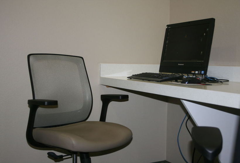 Candlewood Suites College Station at University  | Bryan | Texas | United States 18