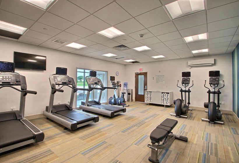 Hotel Holiday Inn Express & Suites Fond Du Lac  | Fond du Lac | Wisconsin | United States 10