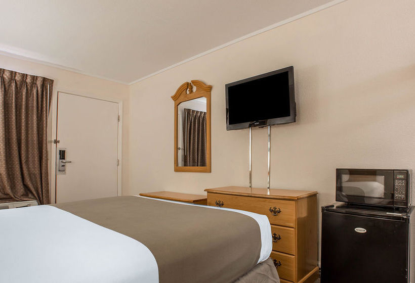 Hotel Econo Lodge Walterboro  | Walterboro | South Carolina | United States 17