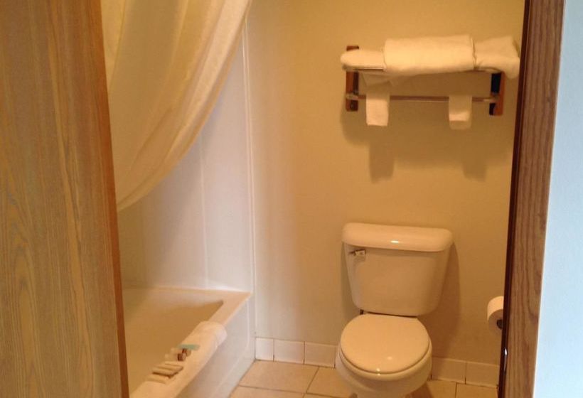 Hotel Americas Best Value Inn Carrollton MO 