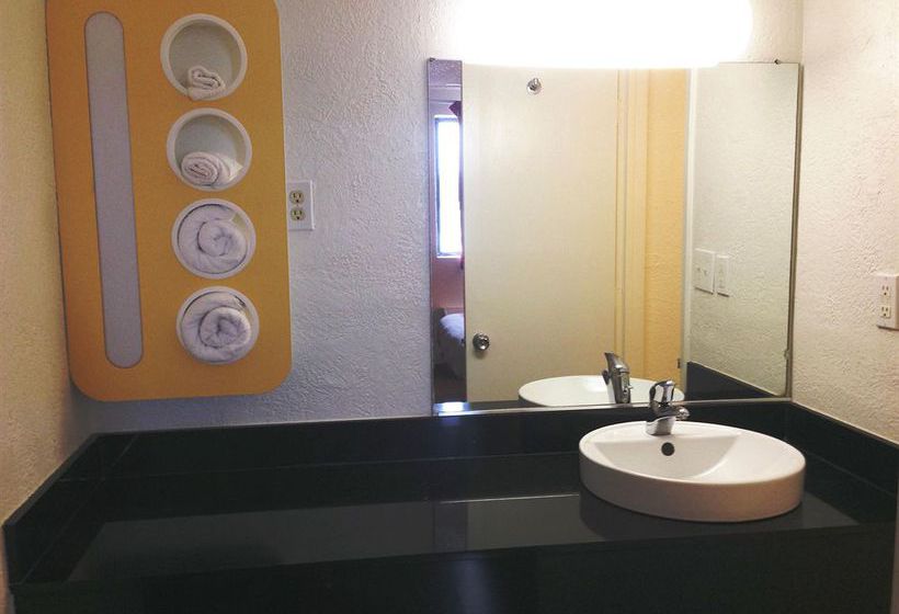 Motel 6 Oklahoma City North Frontier City  | Oklahoma City | Oklahoma | United States 5