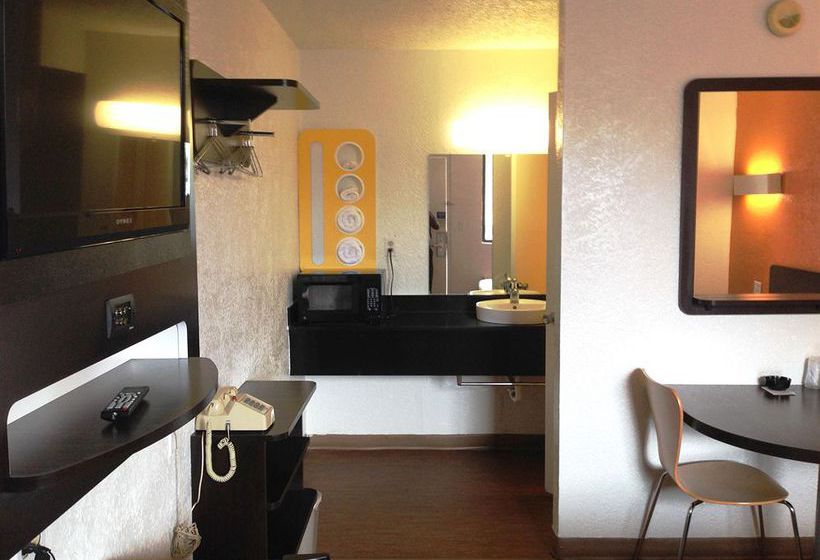 Motel 6 Oklahoma City North Frontier City  | Oklahoma City | Oklahoma | United States 6