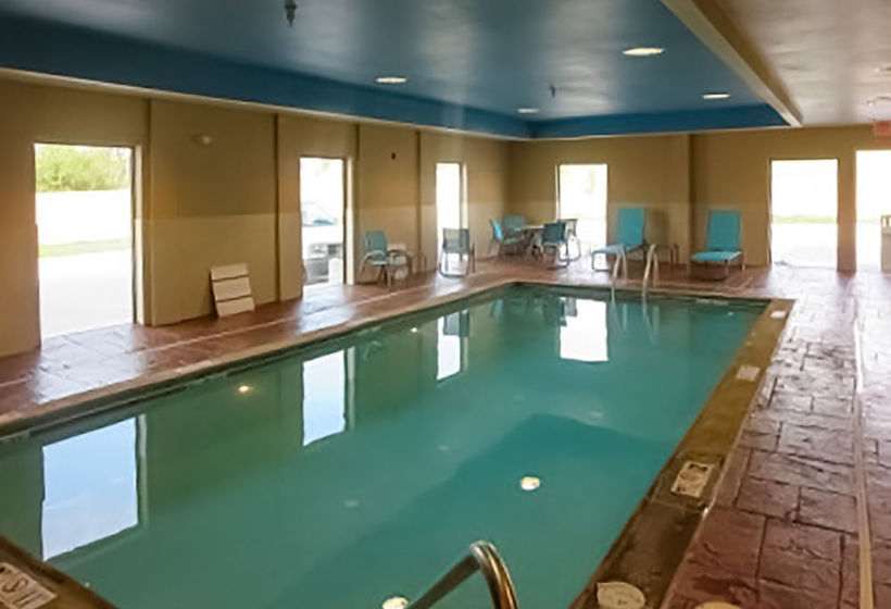 Hotel Comfort Suites Dodge City  | Dodge City | Kansas | United States 6