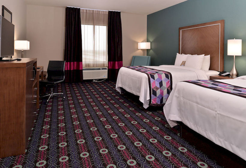 Hotel Comfort Inn & Suites Newcastle Oklahoma City  | Newcastle | Oklahoma | Estados Unidos 1