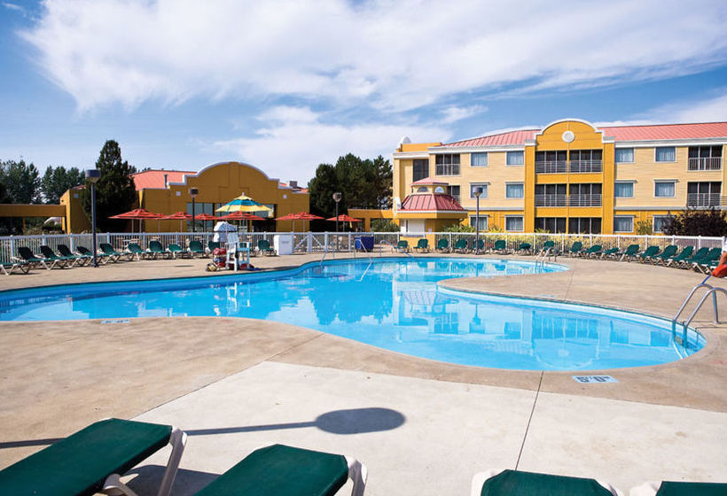 Hotel Sandcastle Suites  | Sandusky | Ohio | United States 6