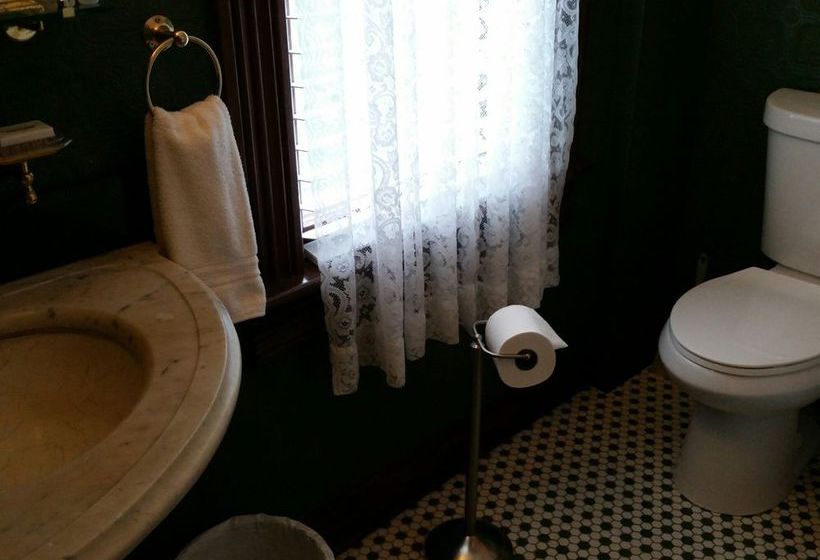 Geiger Victorian Bed And Breakfast Washington