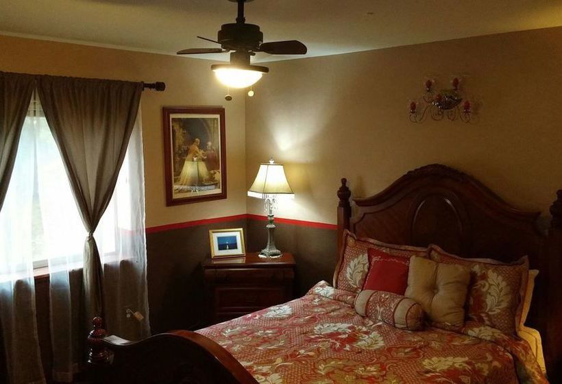 Bed and Breakfast A Mooseberry Inn  | Willow | Alaska | United States 1