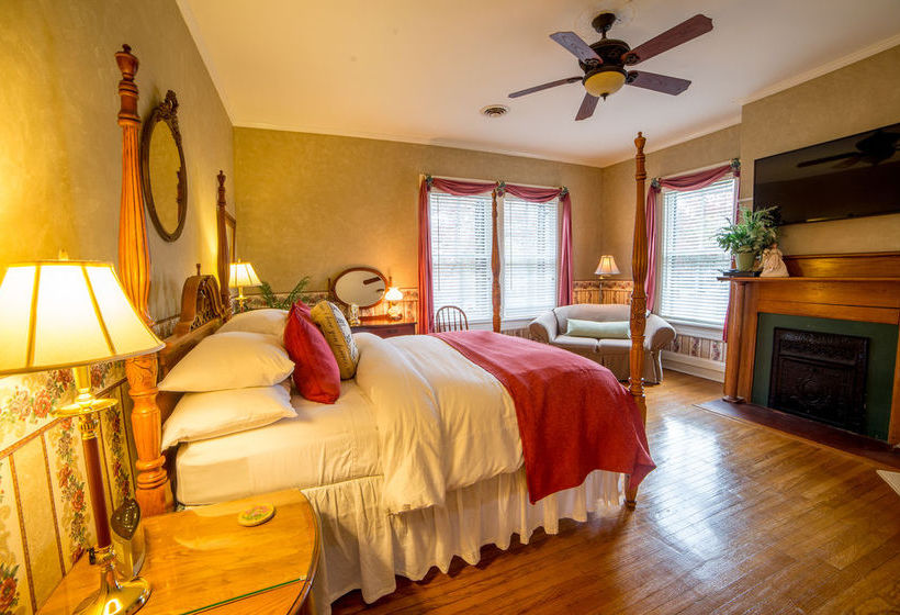 Bed and Breakfast Antebellum Inn  | Milledgeville | Georgia | United States 10