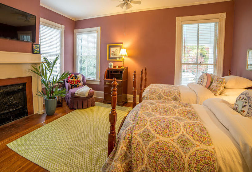 Bed and Breakfast Antebellum Inn  | Milledgeville | Georgia | United States 11