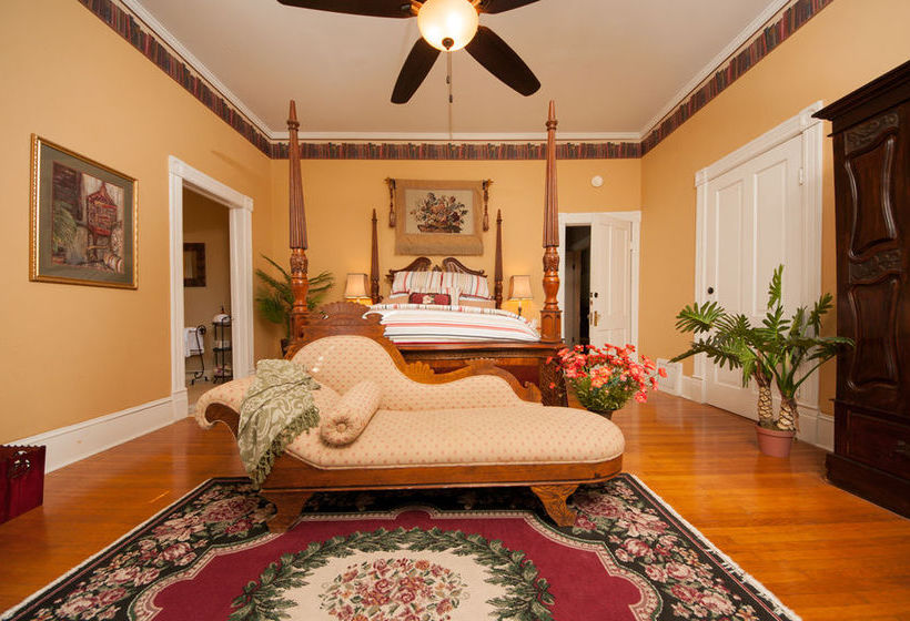 Bed and Breakfast Antebellum Inn  | Milledgeville | Georgia | United States 19