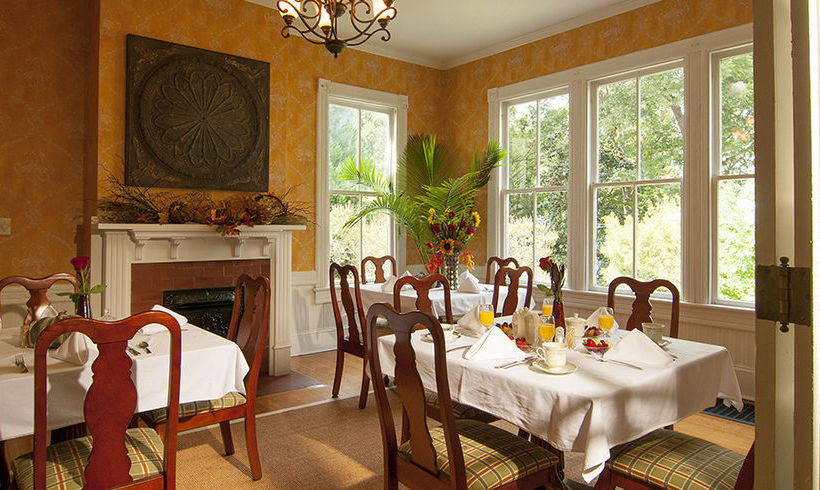 Bed and Breakfast Antebellum Inn  | Milledgeville | Georgia | United States 4