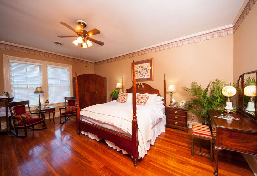 Bed and Breakfast Antebellum Inn  | Milledgeville | Georgia | United States 7